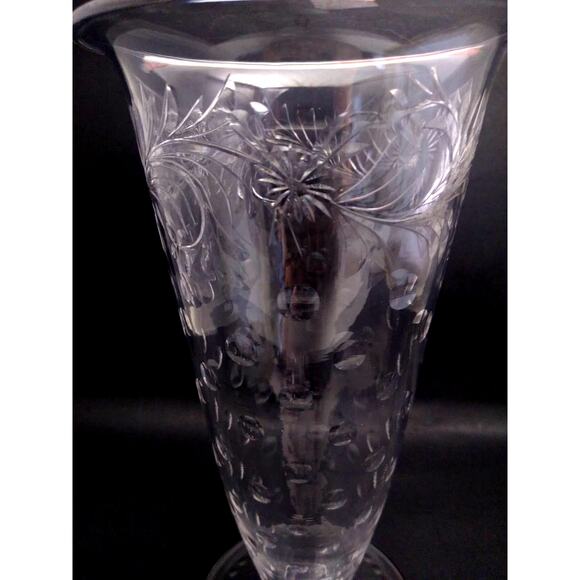 Hawkes Crystal Marcella Vase - Picture 9 of 11